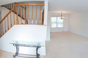 1210 Downing Dr, Hoffman Estates, IL 60192 - Photo 7