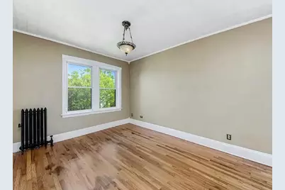 1329 W Addison Street #3A, Chicago, IL 60613 - Photo 5