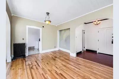 1329 W Addison Street #3A, Chicago, IL 60613 - Photo 3