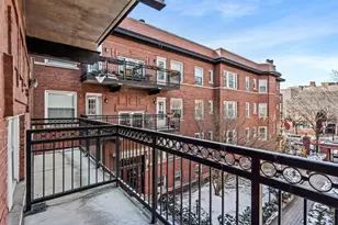 845 W Belle Plaine Ave, Chicago, IL 60613 - Photo 15