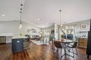 1078 Park Hill Cir, Aurora, IL 60502 - Photo 3