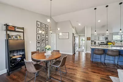 1078 Parkhill Circle #1078, Aurora, IL 60502 - Photo 9