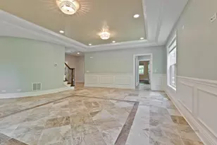 24 Plymouth Ct, Lincolnshire, IL 60069 - Photo 5