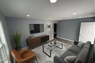 172 N Jackson Ave, Bradley, IL 60915 - Photo 3