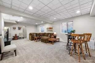 700 Juniper Ln, Lake in the Hills, IL 60156 - Photo 23