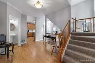 700 Juniper Ln, Lake in the Hills, IL 60156 - Photo 3