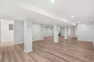 8411 S Dante Ave, Chicago, IL 60619 - Photo 19