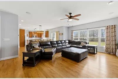 3S241 Williams Road, Warrenville, IL 60555 - Photo 11