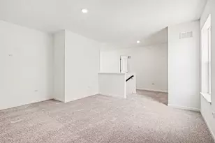 413 Hathaway Ln, Oswego, IL 60543 - Photo 25