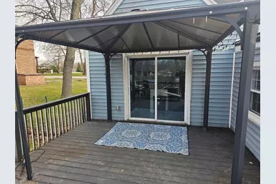 205 Cornwall Drive, Crete, IL 60417 - Photo 5