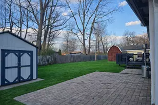 205 Cornwall Dr, Crete, IL 60417 - Photo 25