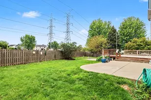 2001 Wedgeport Cir, Romeoville, IL 60446 - Photo 23