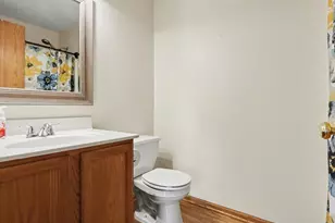 2001 Wedgeport Cir, Romeoville, IL 60446 - Photo 15