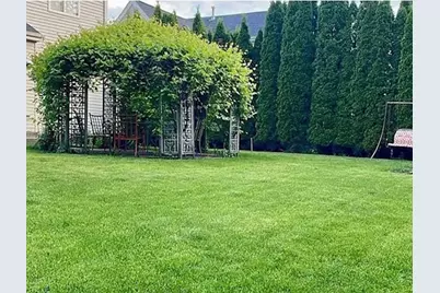 752 S Parkside Drive, Round Lake, IL 60073 - Photo 33