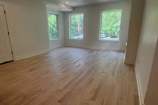 3025 W Ainslie St, Chicago, IL 60625 - Photo 7