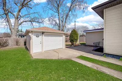 7306 Dorothy Lane, Tinley Park, IL 60477 - Photo 21