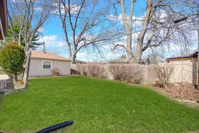 7306 Dorothy Lane, Tinley Park, IL 60477 - Photo 23