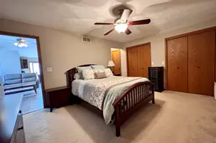 2723 Arrowhead Dr, Bloomington, IL 61704 - Photo 17