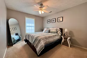 2723 Arrowhead Dr, Bloomington, IL 61704 - Photo 25