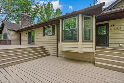 655 Oakview Drive, Algonquin, IL 60102 - Photo 17