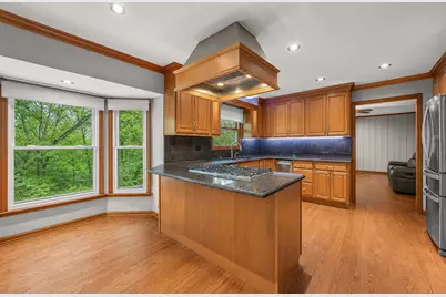 655 Oakview Drive, Algonquin, IL 60102 - Photo 23
