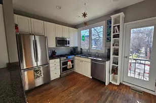 2835 N Wolcott Ave, Chicago, IL 60657 - Photo 19