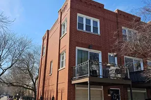 2835 N Wolcott Ave, Chicago, IL 60657 - Photo 1