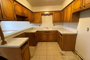 2221 Denver Dr, Rockford, IL 61108 - Photo 5