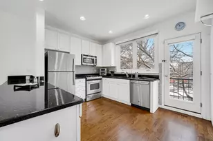 2801 N Wolcott Ave, Chicago, IL 60657 - Photo 17