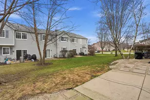 2417 Brush Hill Cir, Joliet, IL 60432 - Photo 21