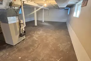 713 E 144th St, Dolton, IL 60419 - Photo 15