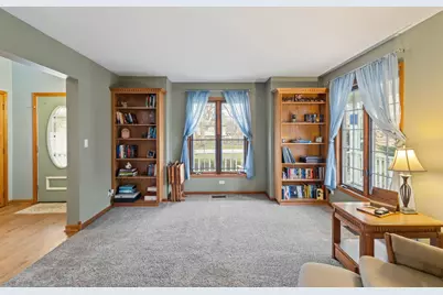 520 Birchwood Road, Frankfort, IL 60423 - Photo 3