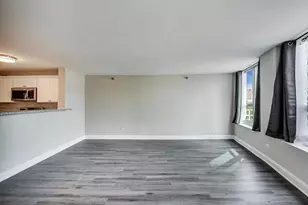 345 N La Salle Dr, Chicago, IL 60654 - Photo 7