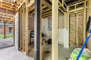 3011 N Kimball Ave, Chicago, IL 60618 - Photo 11