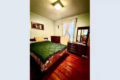 4913 N Keystone Avenue, Chicago, IL 60630 - Photo 9