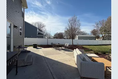 303 Gladys Avenue, Joliet, IL 60436 - Photo 39