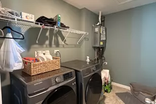 303 Gladys Ave, Joliet, IL 60436 - Photo 29