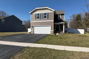 303 Gladys Ave, Joliet, IL 60436 - Photo 3