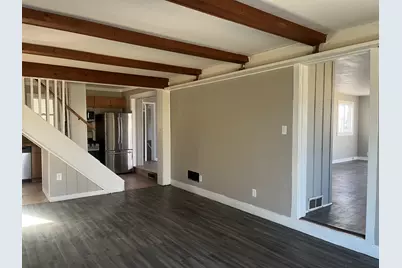 1470 S Demeter Drive, Freeport, IL 61032 - Photo 7