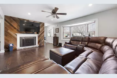 530 Sunshine Court, Algonquin, IL 60102 - Photo 5