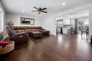 530 Sunshine Ct, Algonquin, IL 60102 - Photo 3