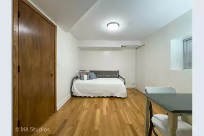 1647 W Sherwin Avenue #1, Chicago, IL 60626 - Photo 25