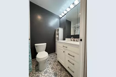 [Address not provided], Chicago, IL 60614 - Photo 9