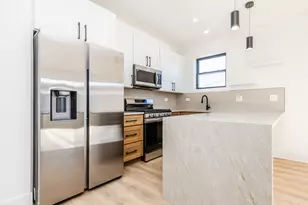 1548 S Sawyer St, Chicago, IL 60623 - Photo 5