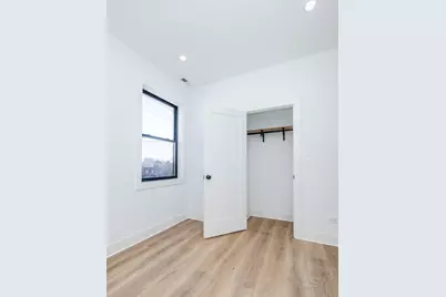 1548 S Sawyer Street, Chicago, IL 60623 - Photo 17