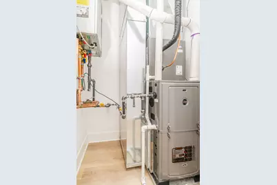 1548 S Sawyer Street, Chicago, IL 60623 - Photo 15