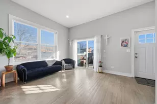 2045 N La Crosse Ave, Chicago, IL 60639 - Photo 7