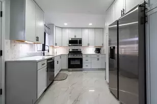 4624 177th St, Country Club Hills, IL 60478 - Photo 3