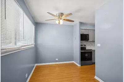 7201 W Wellington Avenue #D-1, Elmwood Park, IL 60707 - Photo 5