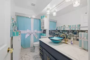 9728 S Tripp Ave, Oak Lawn, IL 60453 - Photo 27